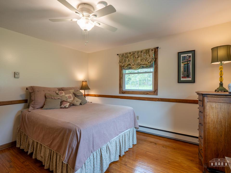 1811 NY3 BD-52