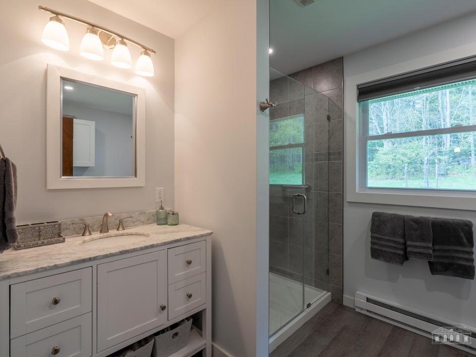 1811 NY3 BD-53