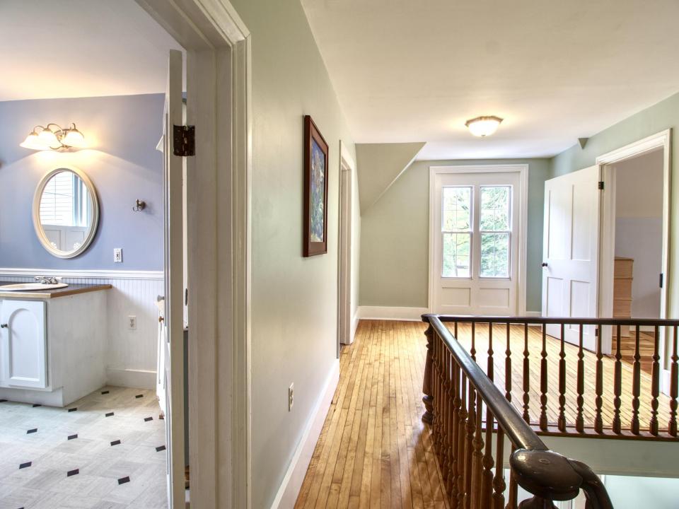 Upstairs Hall 2