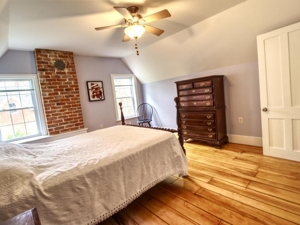 Main Bed 3