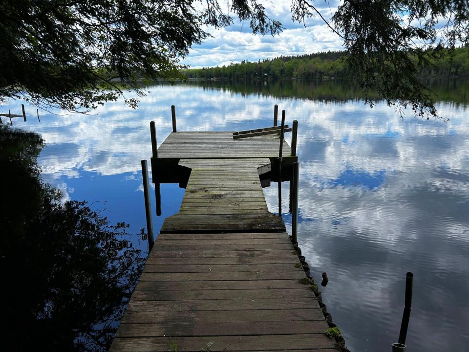DOCK 1