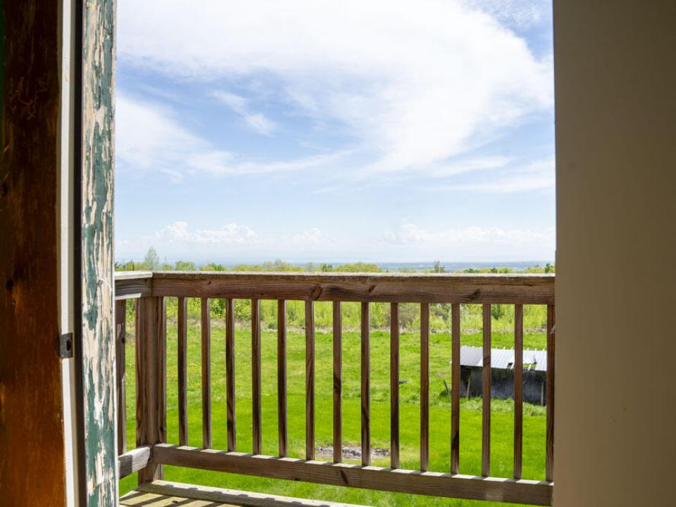 Primary Balcony