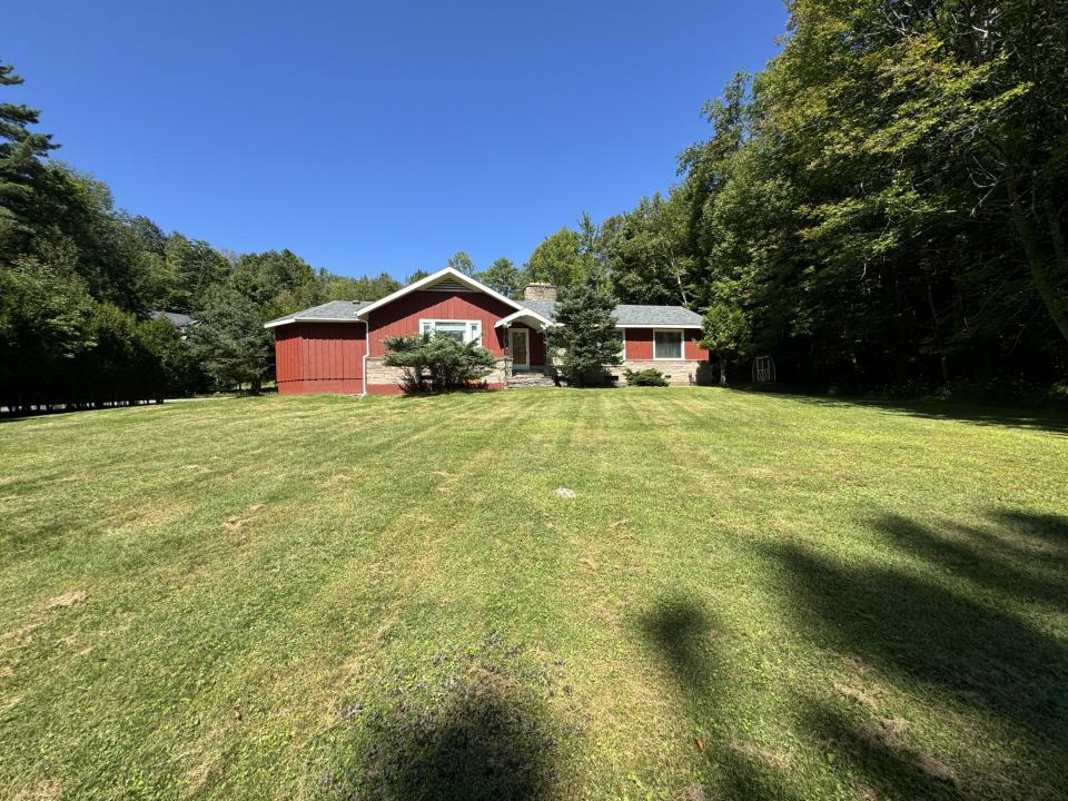 LBallard_NY Saranac Lk_176 Glenwood Dr,