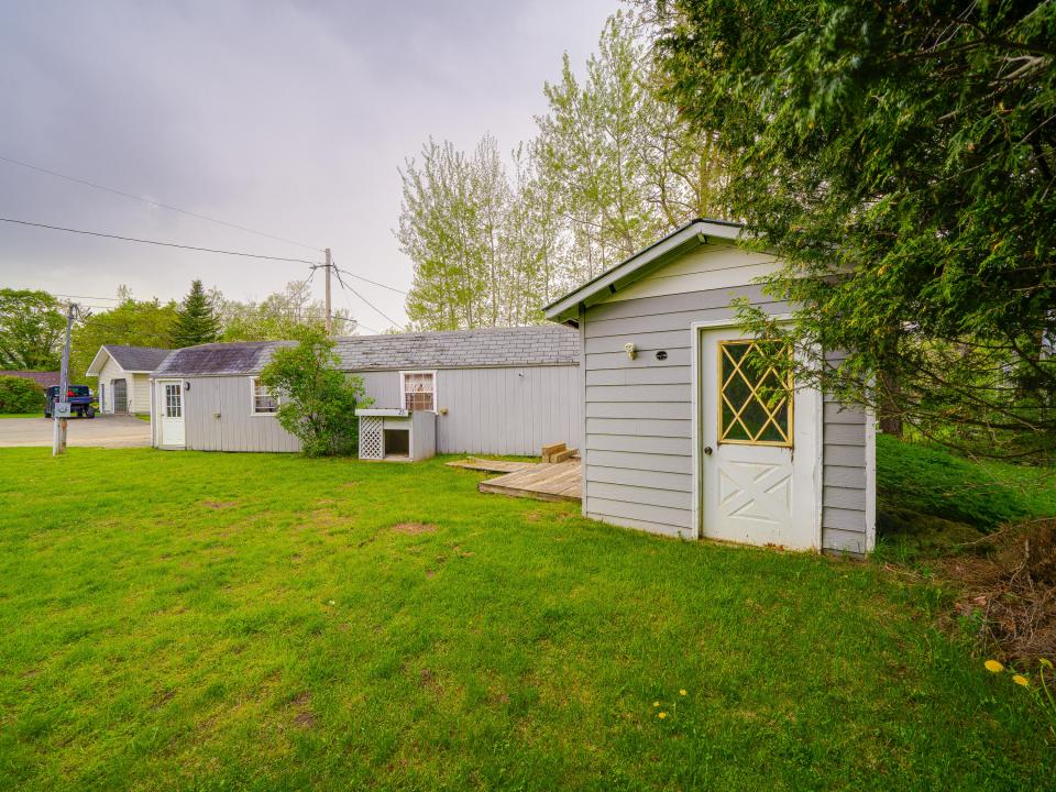 Shed