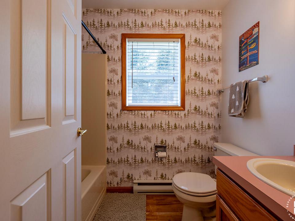 RanchOnTrillium_Bathroom2