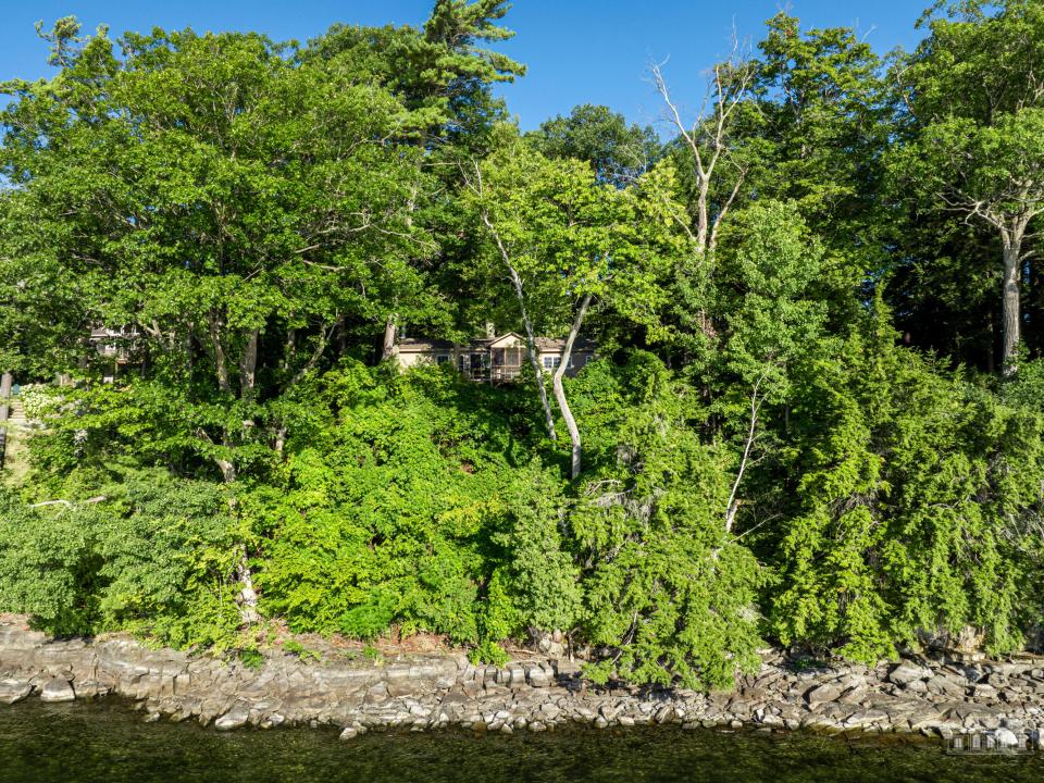 78 Frisbie Rd WP V2-3