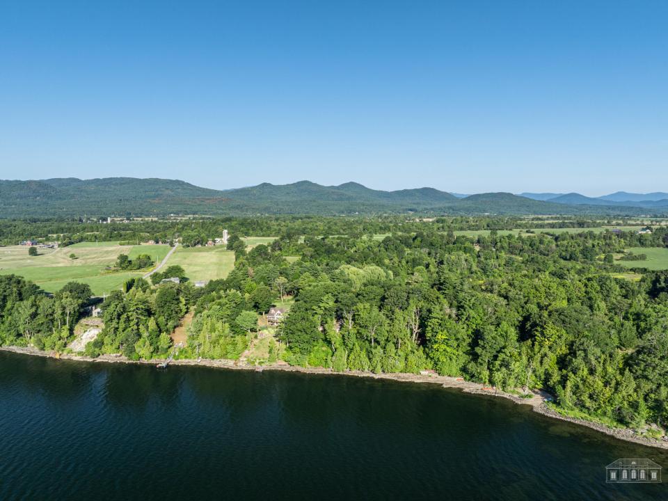 78 Frisbie Rd WP V2-24