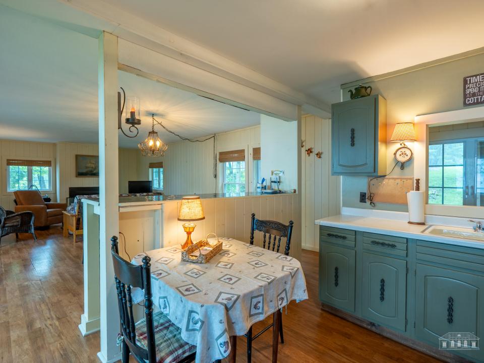 78 Frisbie Rd WP-40