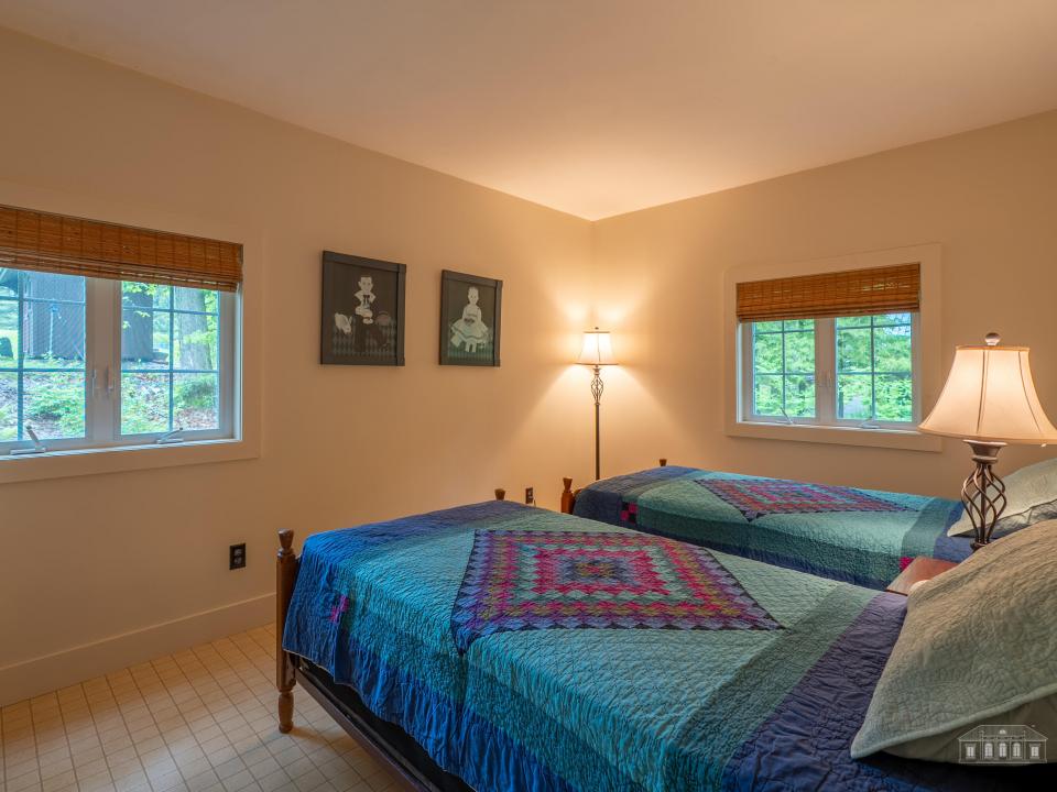 78 Frisbie Rd WP-55
