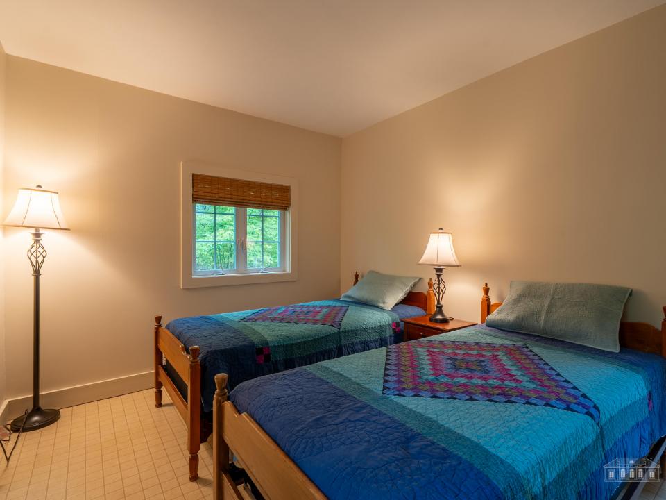 78 Frisbie Rd WP-56