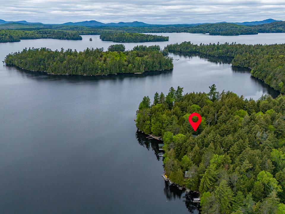 LakefrontHomeOnUpperSaranac_A_Property_H