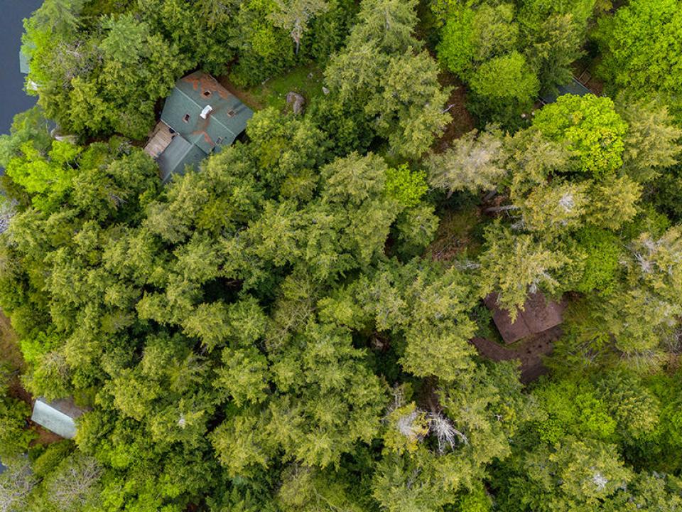 LakefrontHomeOnUpperSaranac_A_Above