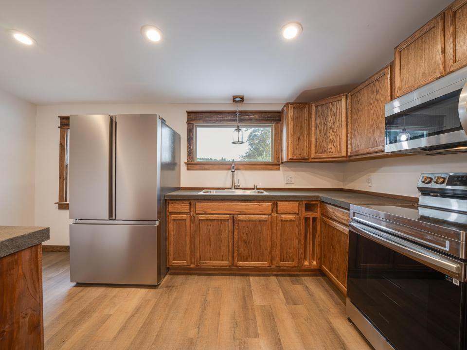 138 Main St.-54