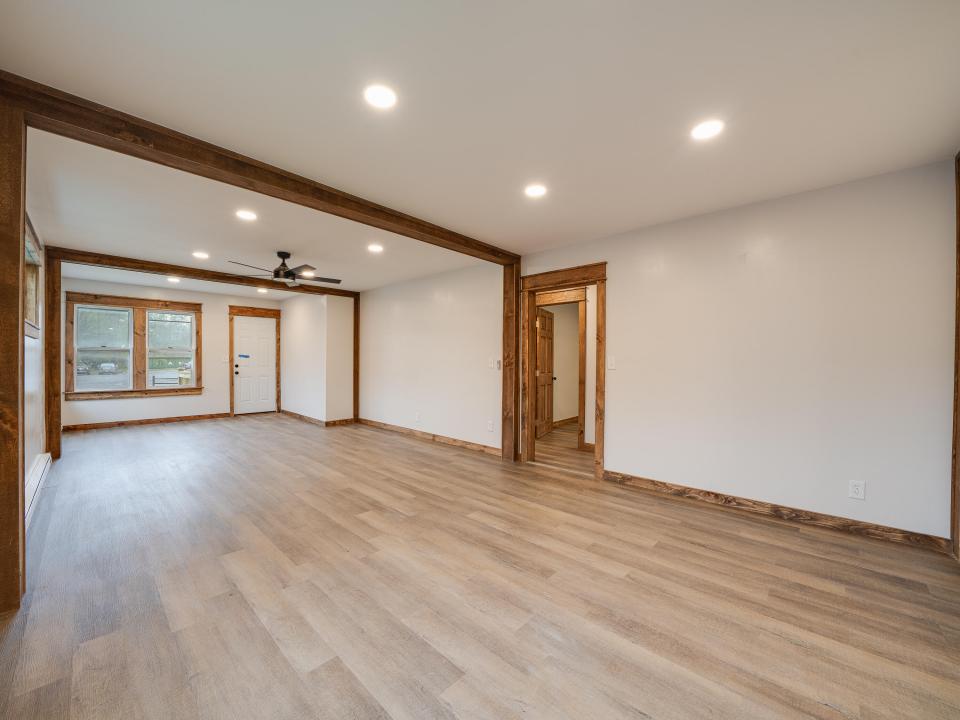 138 Main St.-60
