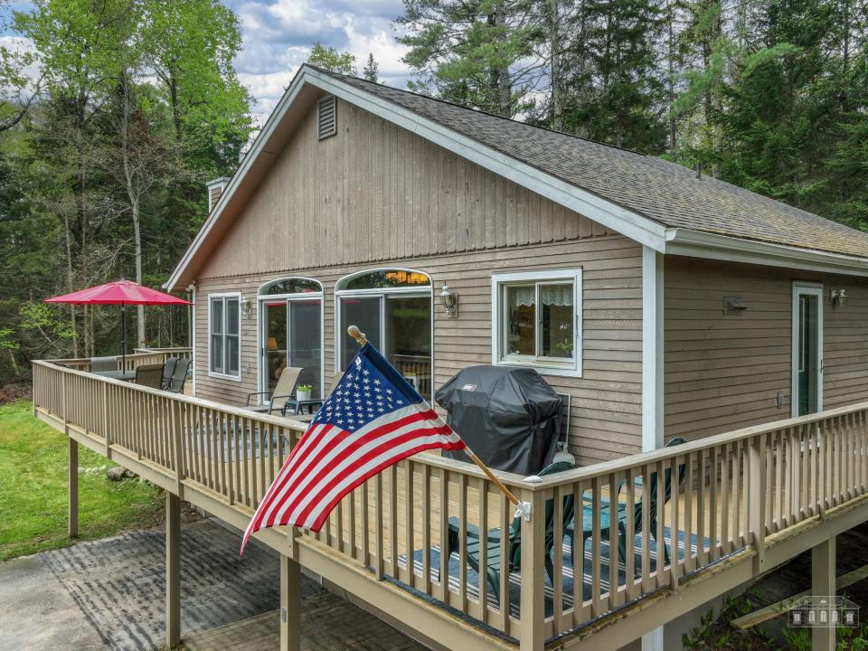 8 Fox Run LN LP-3