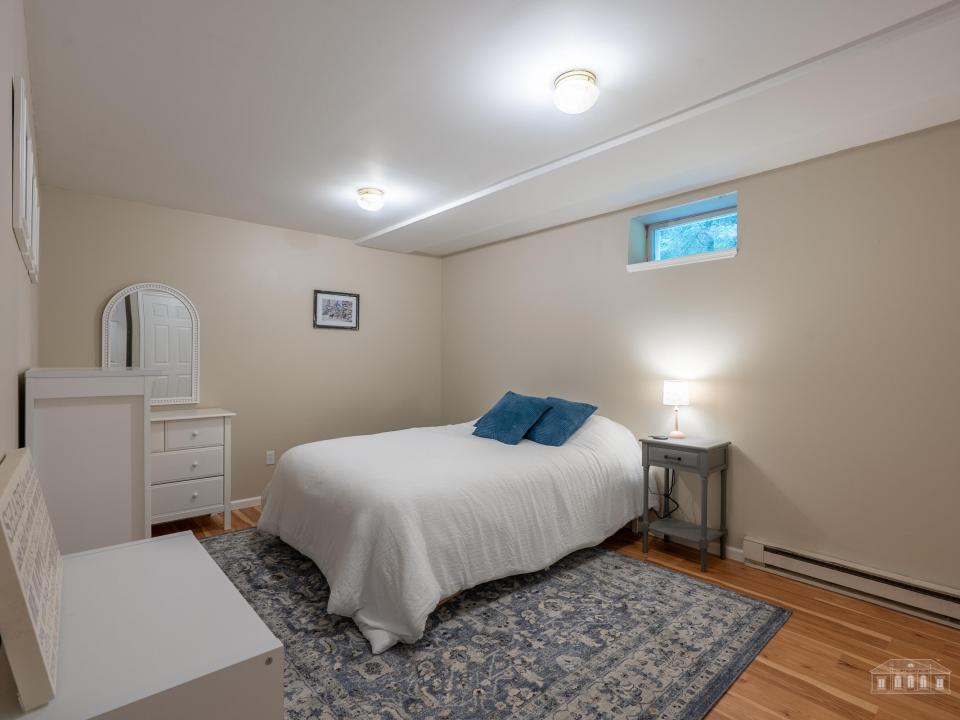 8 Fox Run LN LP-35