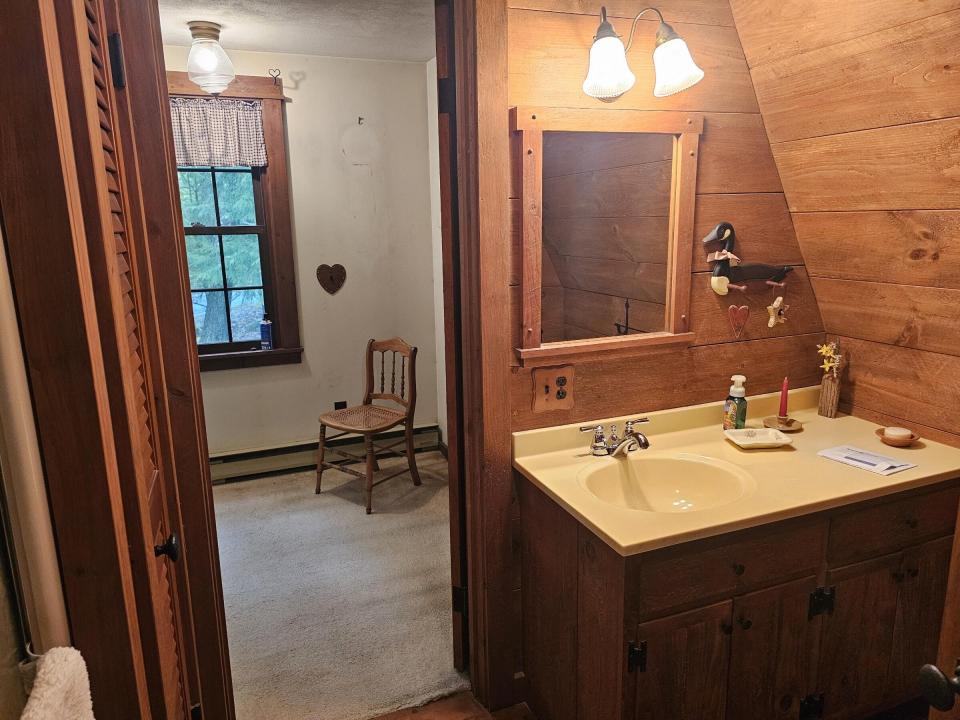 Thompson new - Cranberry - bath