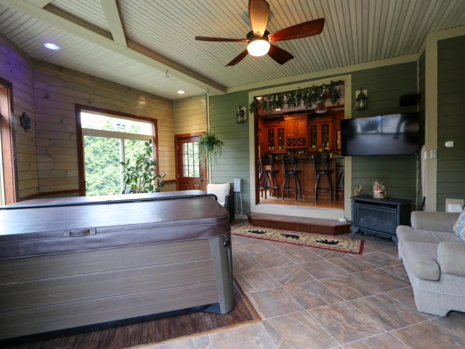 4 Season Sun Room with Spa