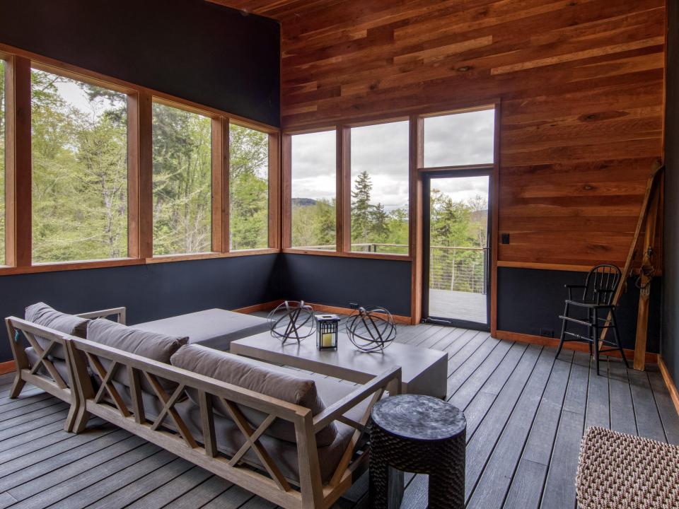 Screen Porch