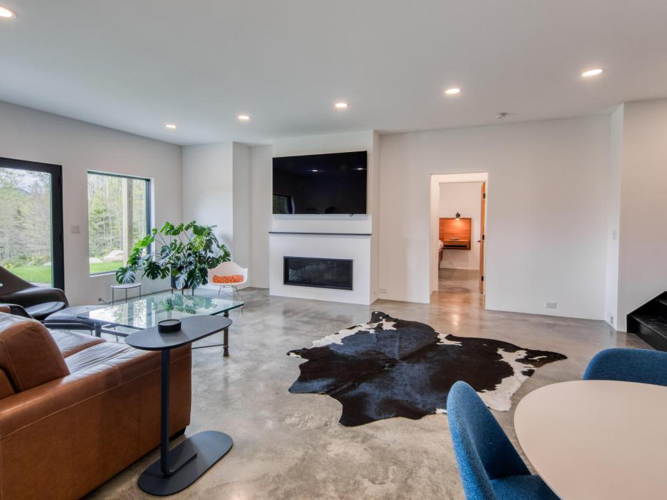 Walkout Family Room