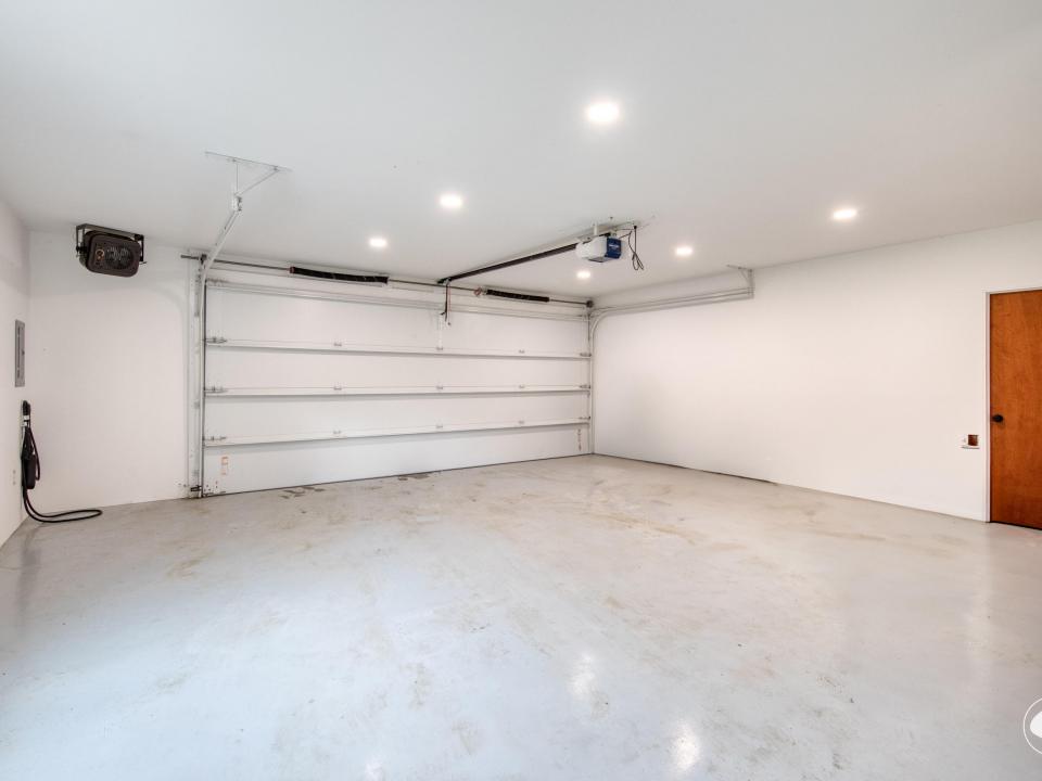 Oversized Garage