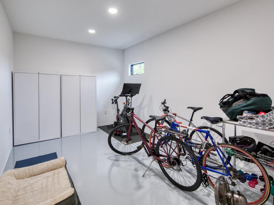 Garage Workout Room