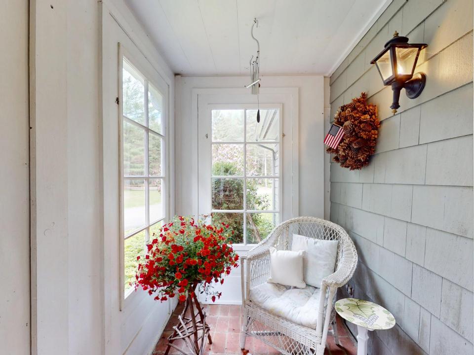 37 Cobble Hill Road