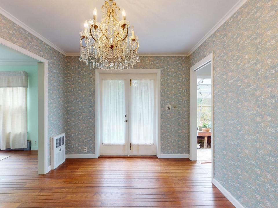 37 Cobble Hill Road