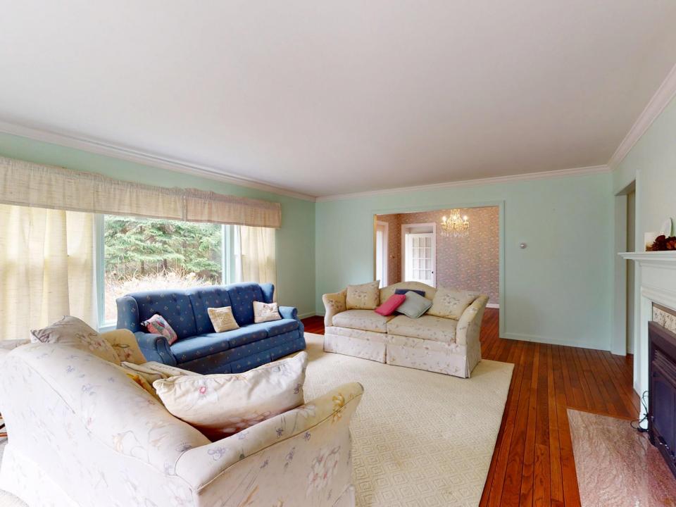 37 Cobble Hill Road