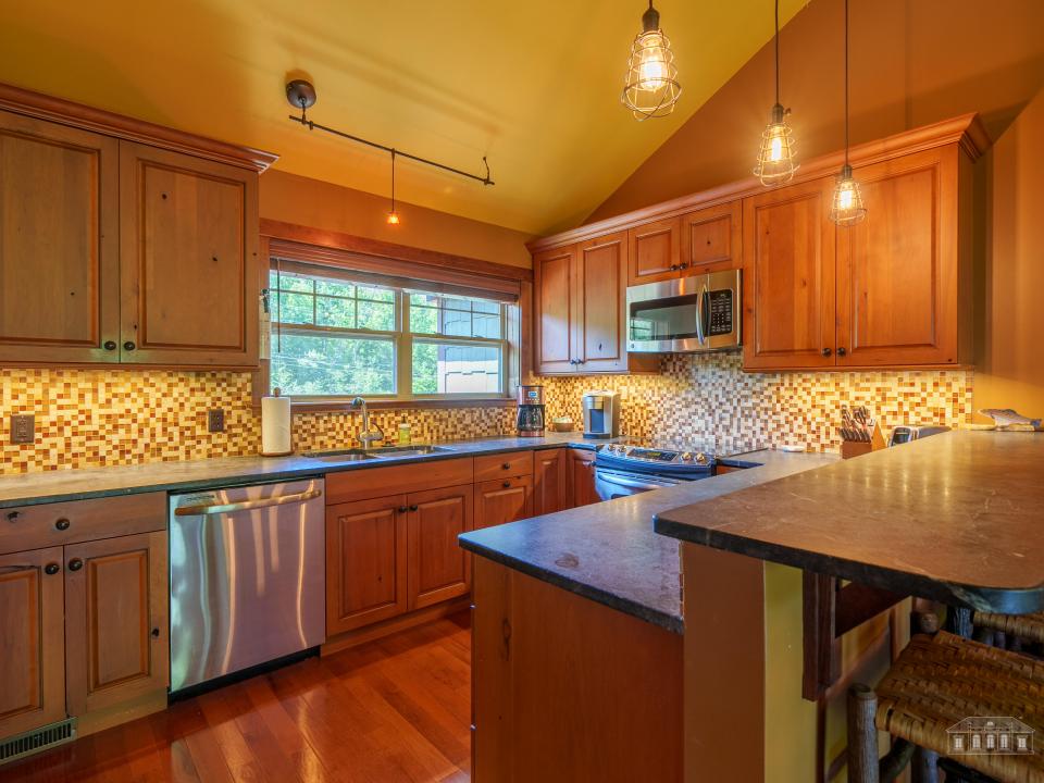 6 Bowman Dr WT-17 6 Bowman Dr WT-17