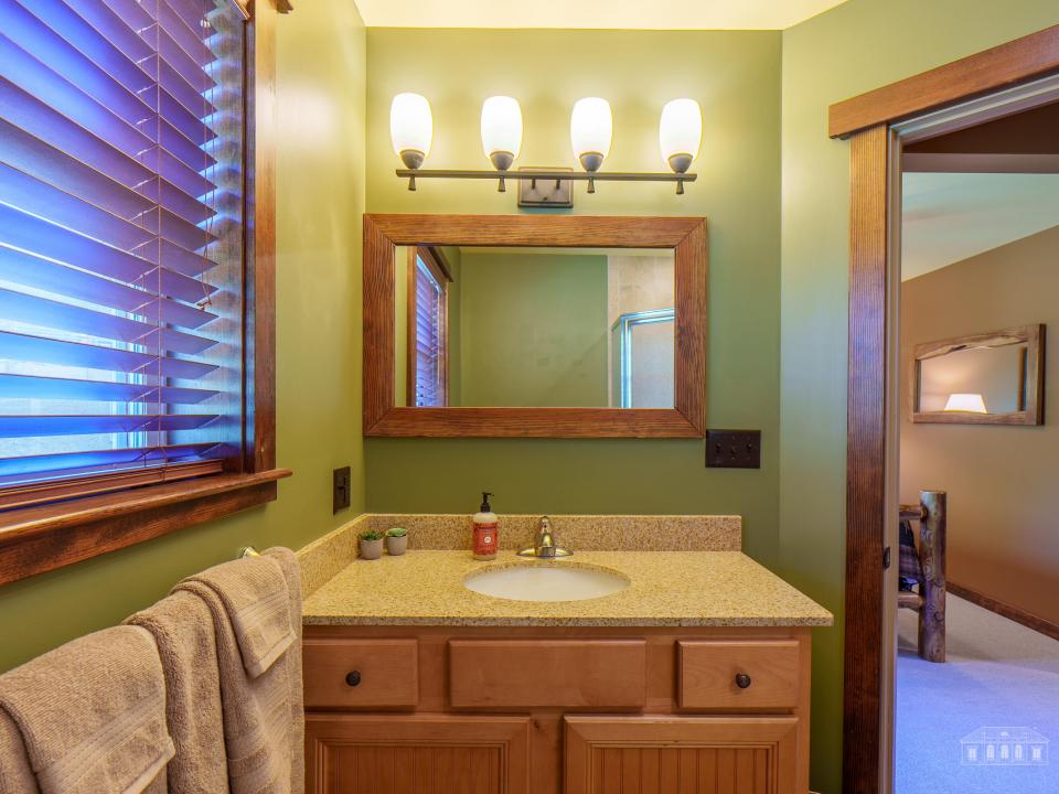 6 Bowman Dr WT-27 6 Bowman Dr WT-27