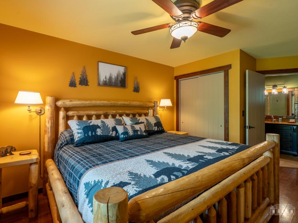 6 Bowman Lane Unit 3 WT-4