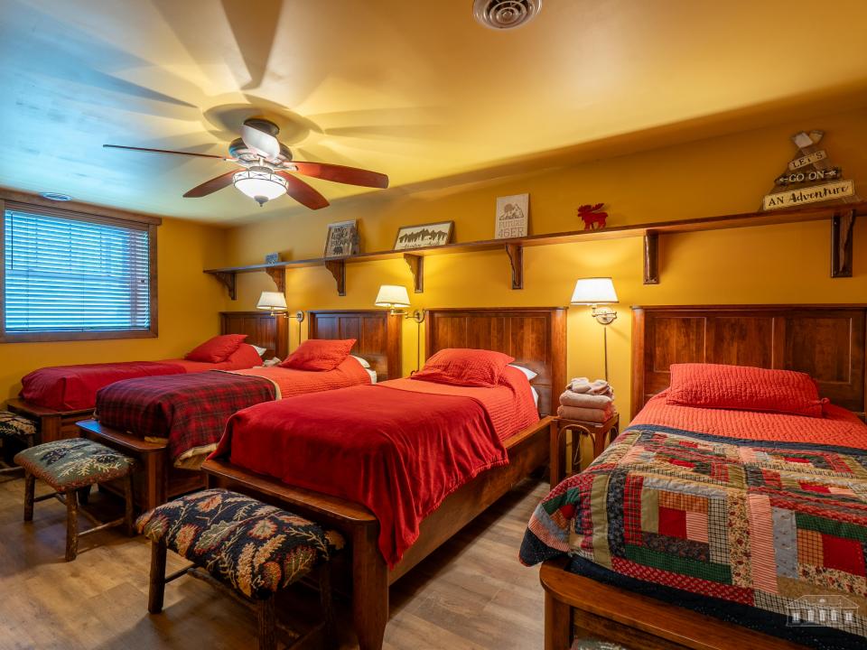 6 Bowman Lane Unit 3 WT-22 6 Bowman Lane Unit 3 WT-22