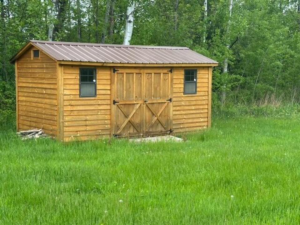 8566 Rt 22 Shed