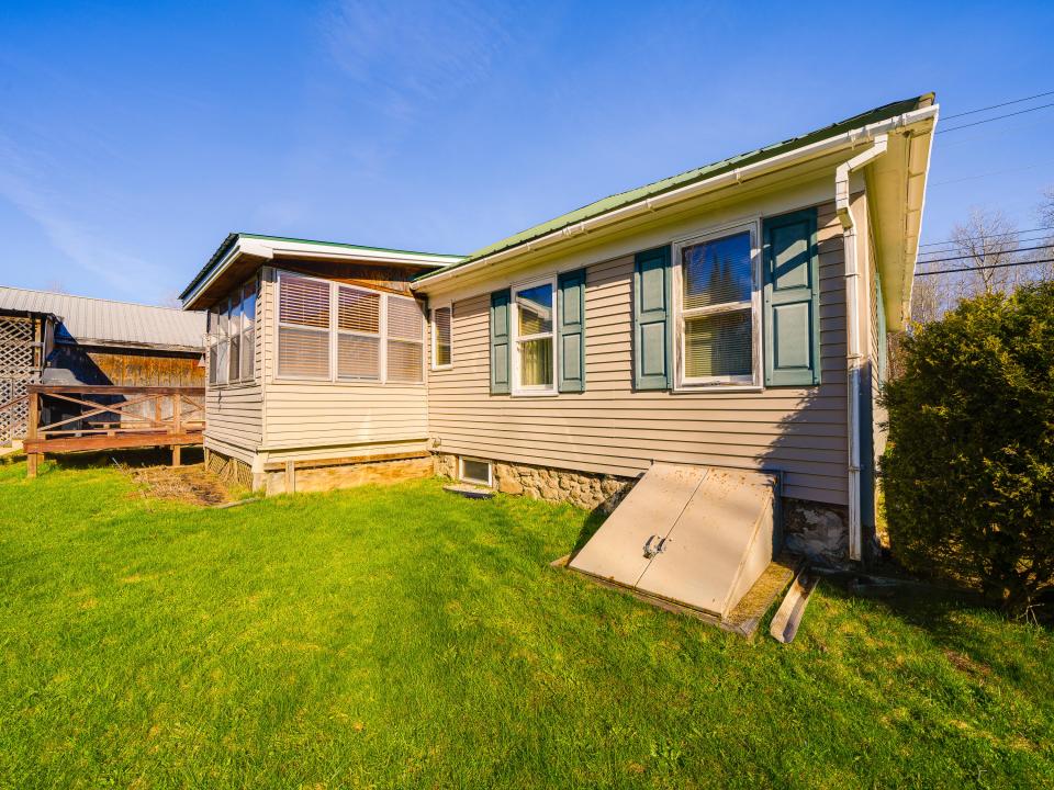 2664 State Rt. 30-40