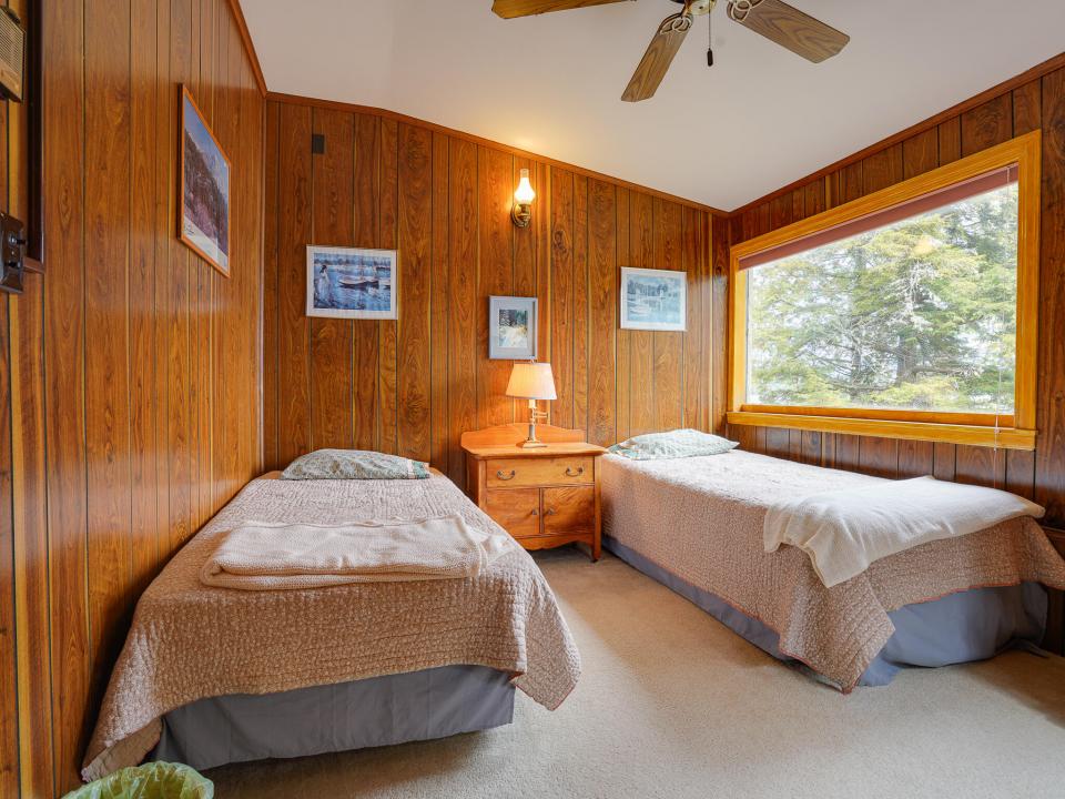 28-30 Old Hotel Rd-62