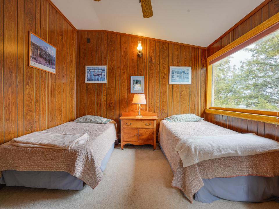 28-30 Old Hotel Rd-64