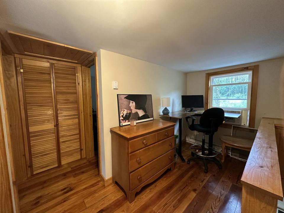 432 Bay Lane, Willsboro