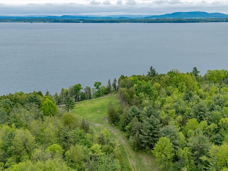 WestportLotOnLakeChamplain_A_Lot1_Back_L