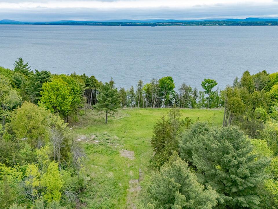 WestportLotOnLakeChamplain_A_Lot1_Back_M