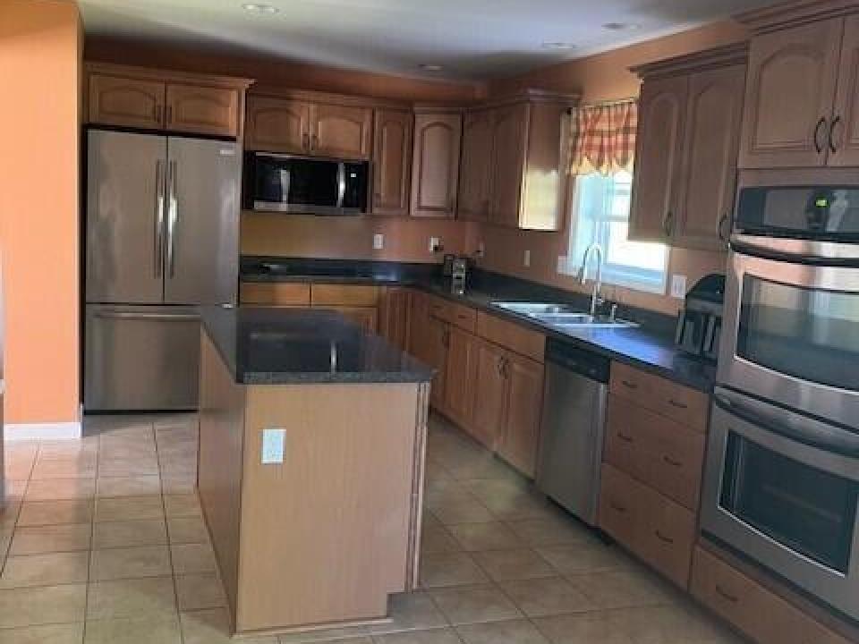 Kitchen 3