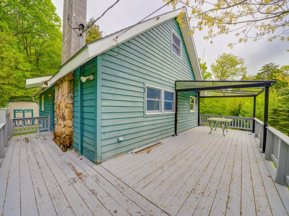 Deck
