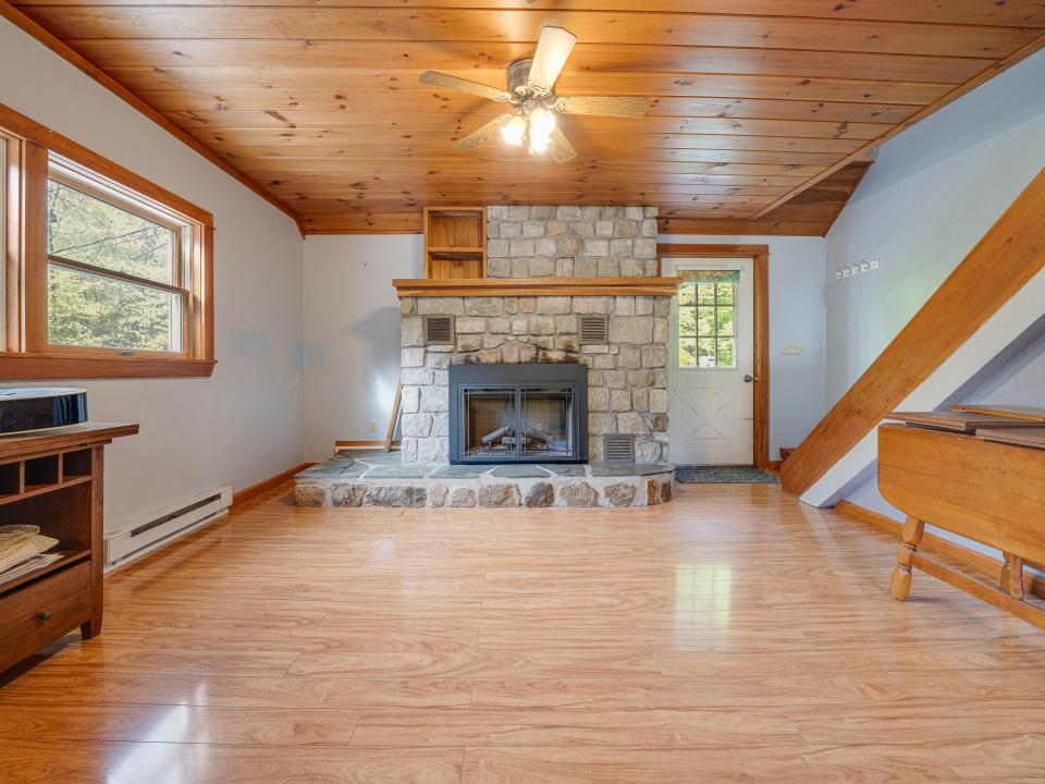 Living room 2