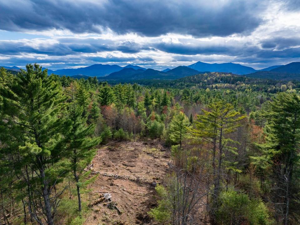 DJI_20260421043401_0136_D-Edit_2500px
