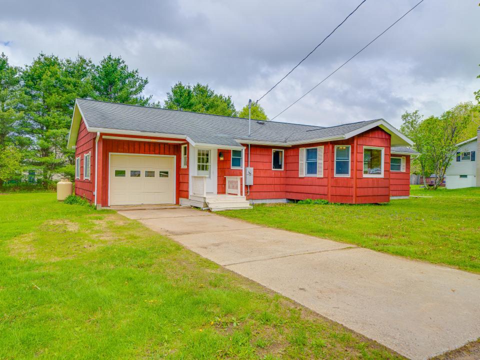 36 Becky Ave-14 36 Becky Ave-14