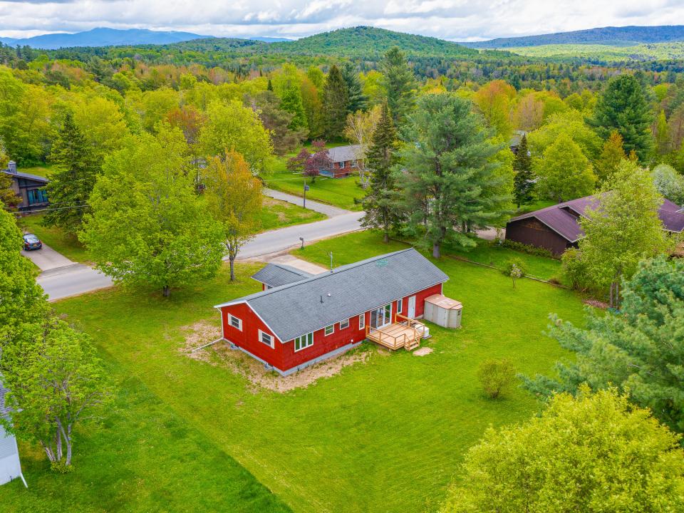 36 Becky Ave-33