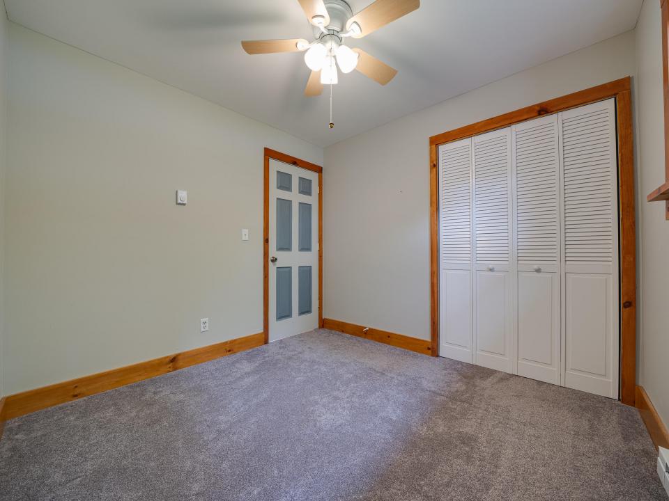 36 Becky Ave-55