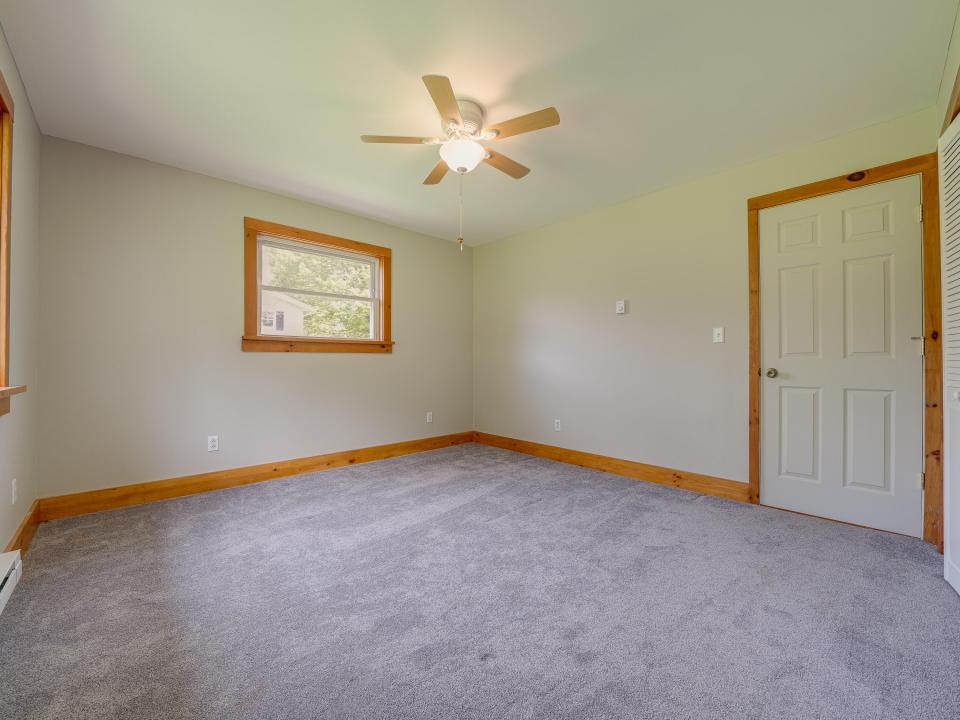 36 Becky Ave-62