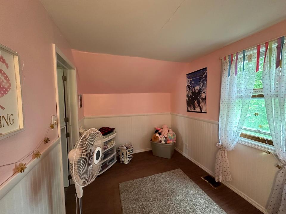 159 Rand Hill bed 3 1