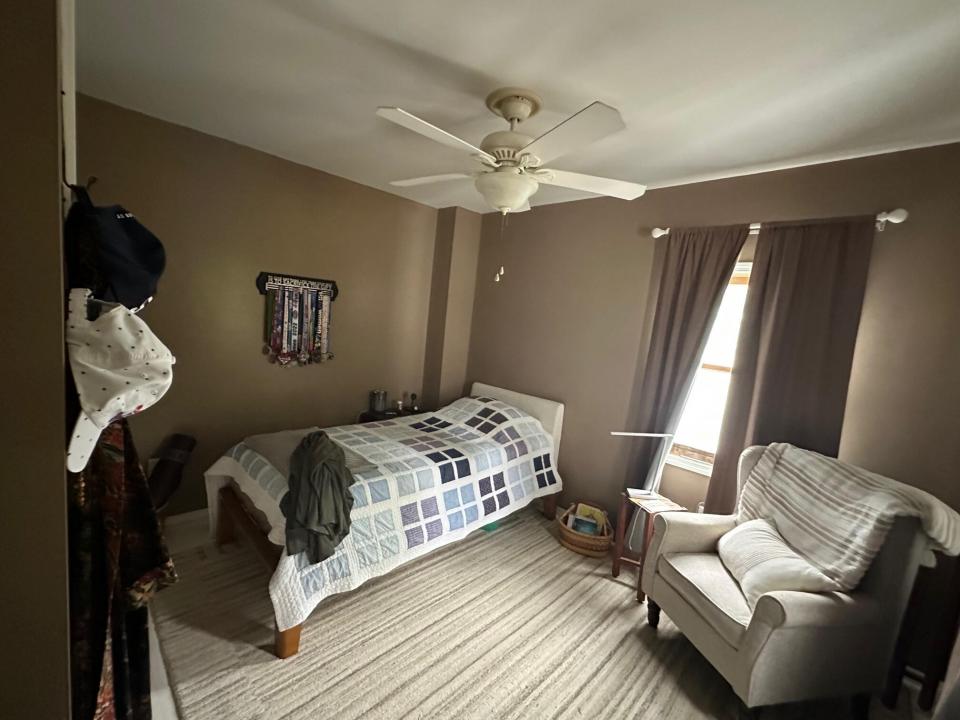 159 Rand Hill main fl bed